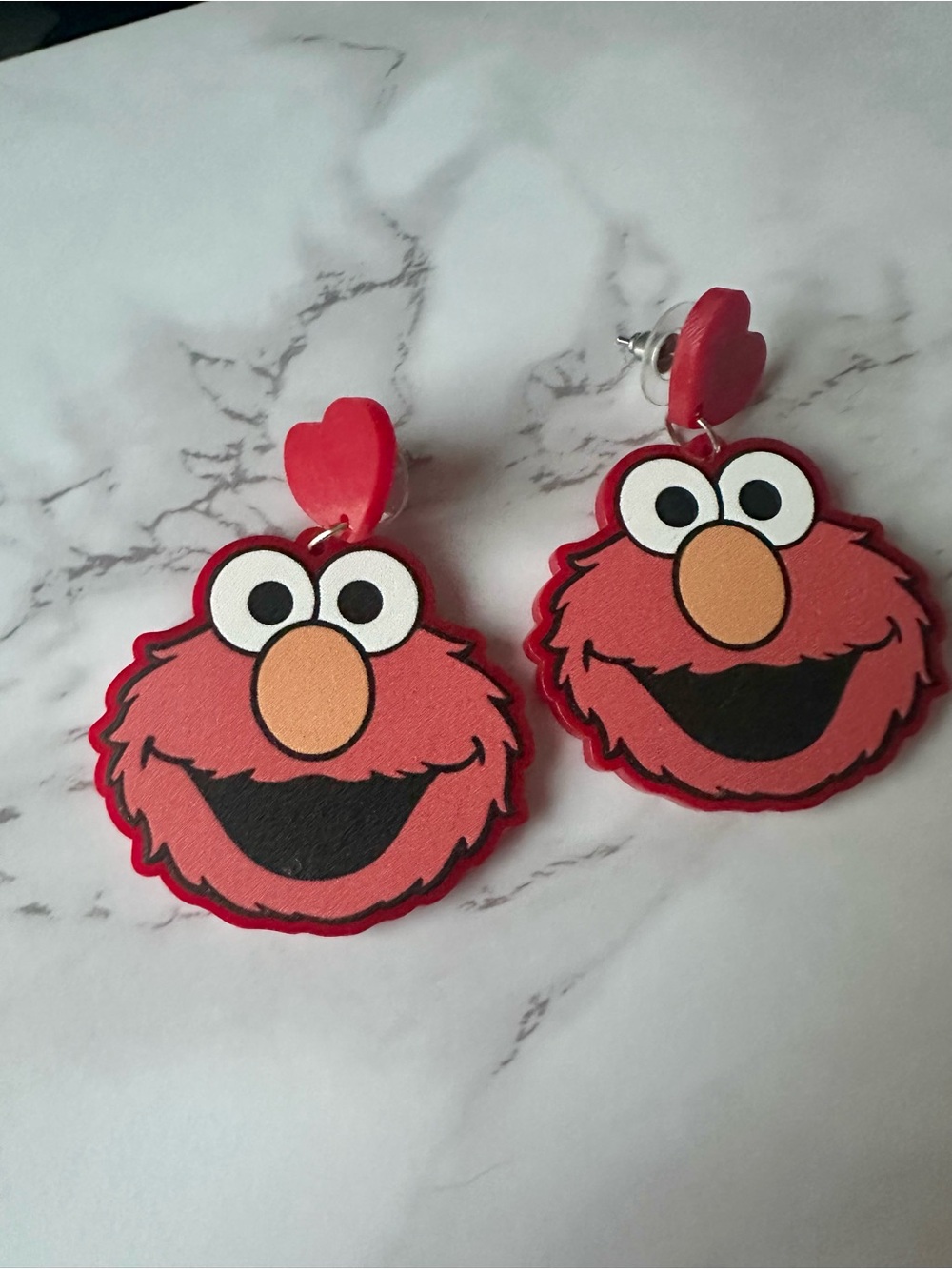 Elmo Red Heart Drop Earrings
